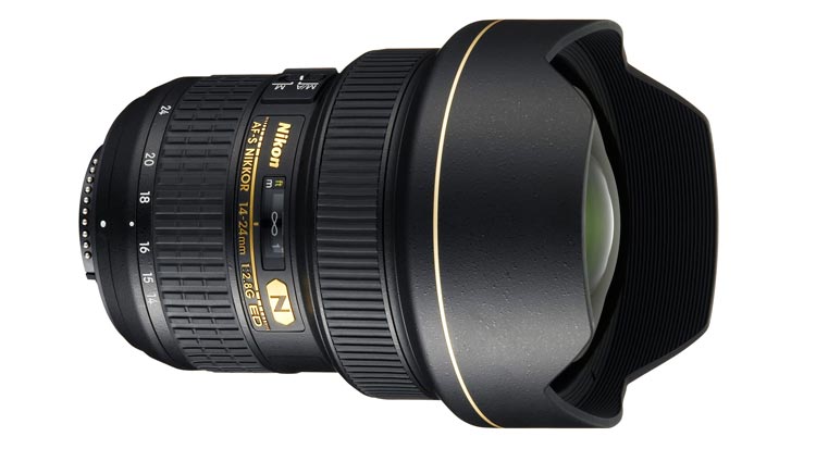 Встроенная бленда объектива Nikon 14-24mm бленда nikon 14-24mm