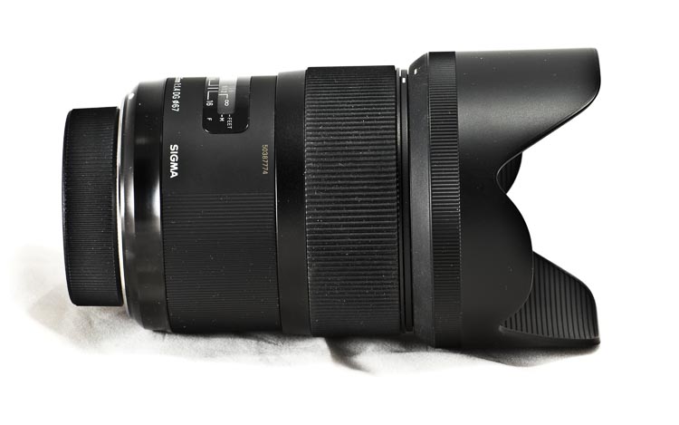 sigma 35mm сбоку