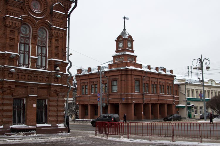 часы на башне владимир
