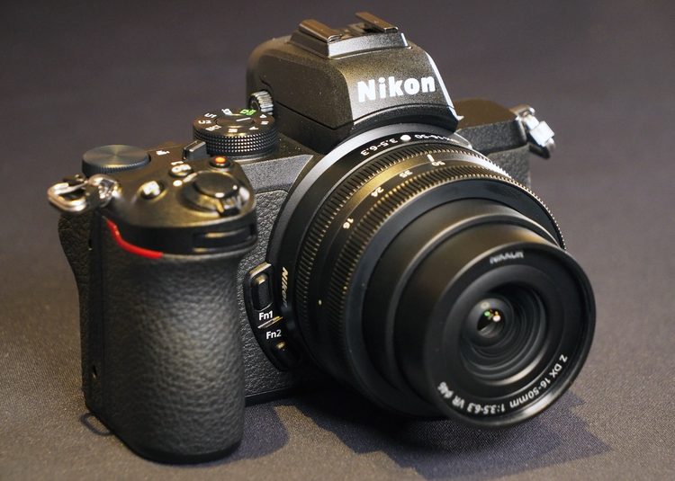 Беззеркальная камера Nikon Z50
