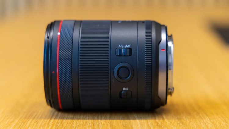 Объектив Canon RF 50mm F1.4L VCM