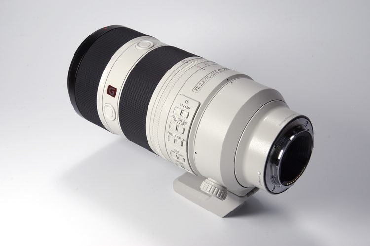 Sony FE 70-200mm F2.8 GM OSS II со штативной опорой