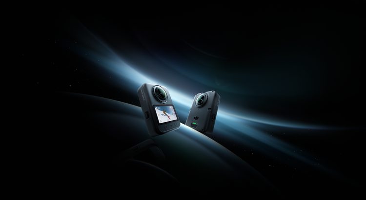 Камера DJI Osmo 360 II на фоне светового следа