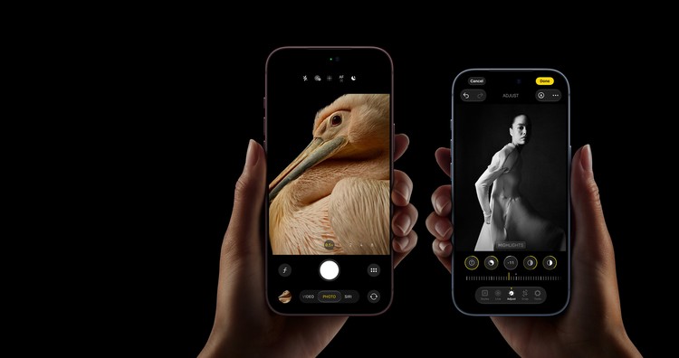 iPhone 18 Pro и Pro Max в руках с открытой камерой