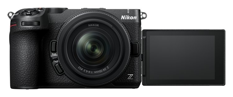 Nikon Z5IIC с объективом и развёрнутым вперёд экраном