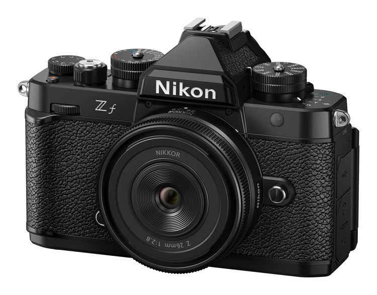 Nikon Zf с объективом NIKKOR Z 26 мм f/2,8