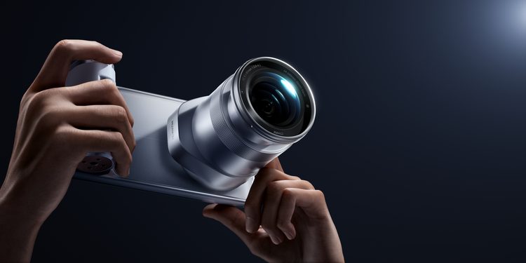 Huawei XMAGE Z10 на смартфоне с рукояткой
