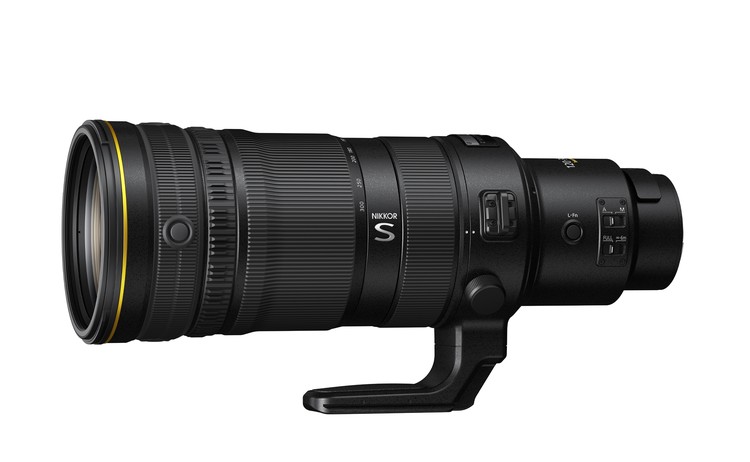 NIKKOR Z 120-300mm F2.8 со штативной лапкой
